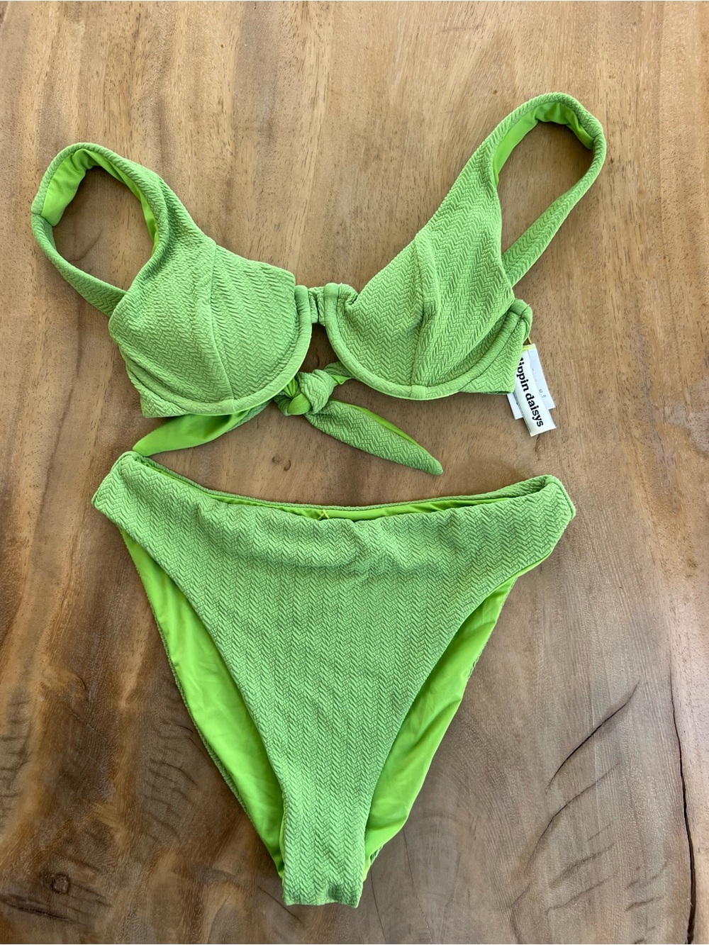 NWOT Dippin Daisies bikini set